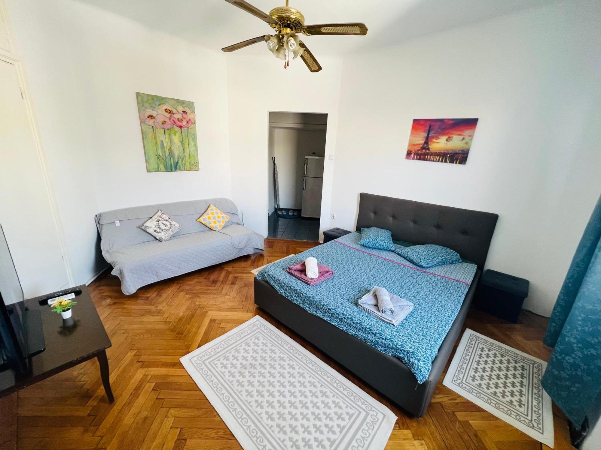 Unirii Downtown Apartment بوخارست المظهر الخارجي الصورة
